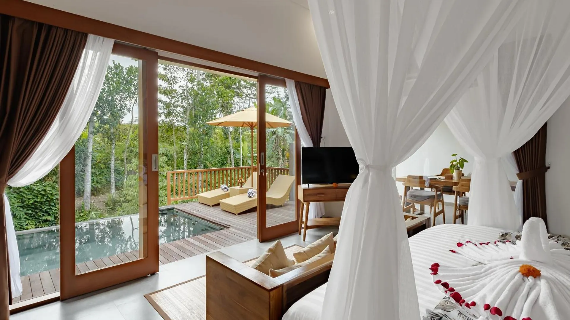Rava Ubud